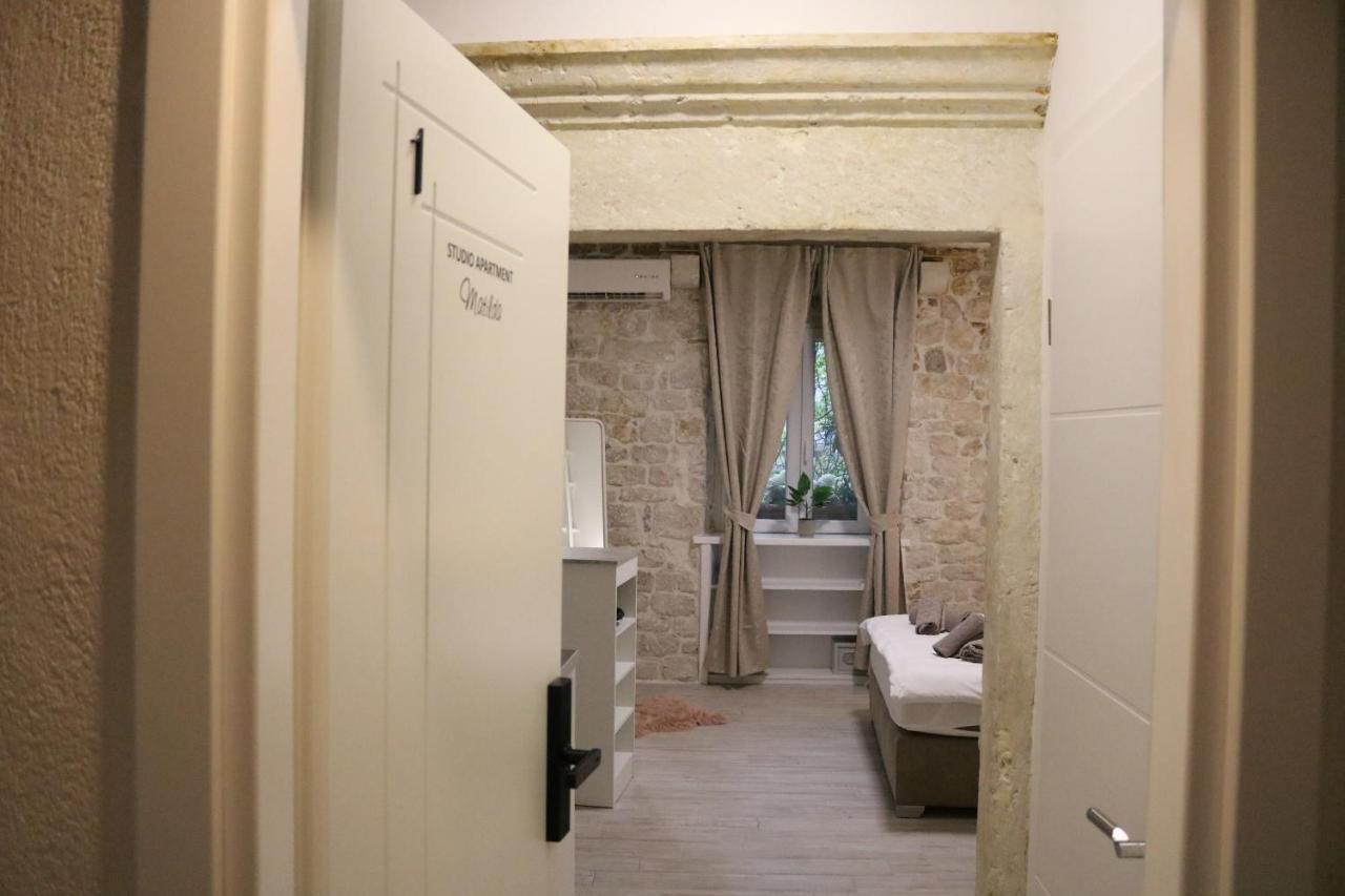 Studios Kadena Trogir - 18Th Century Stone House Екстериор снимка