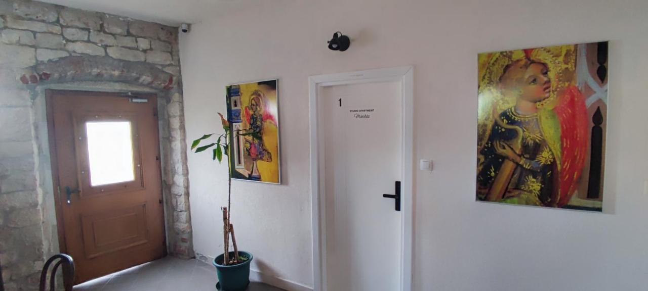 Studios Kadena Trogir - 18Th Century Stone House Екстериор снимка
