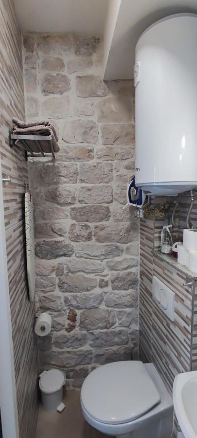 Studios Kadena Trogir - 18Th Century Stone House Екстериор снимка