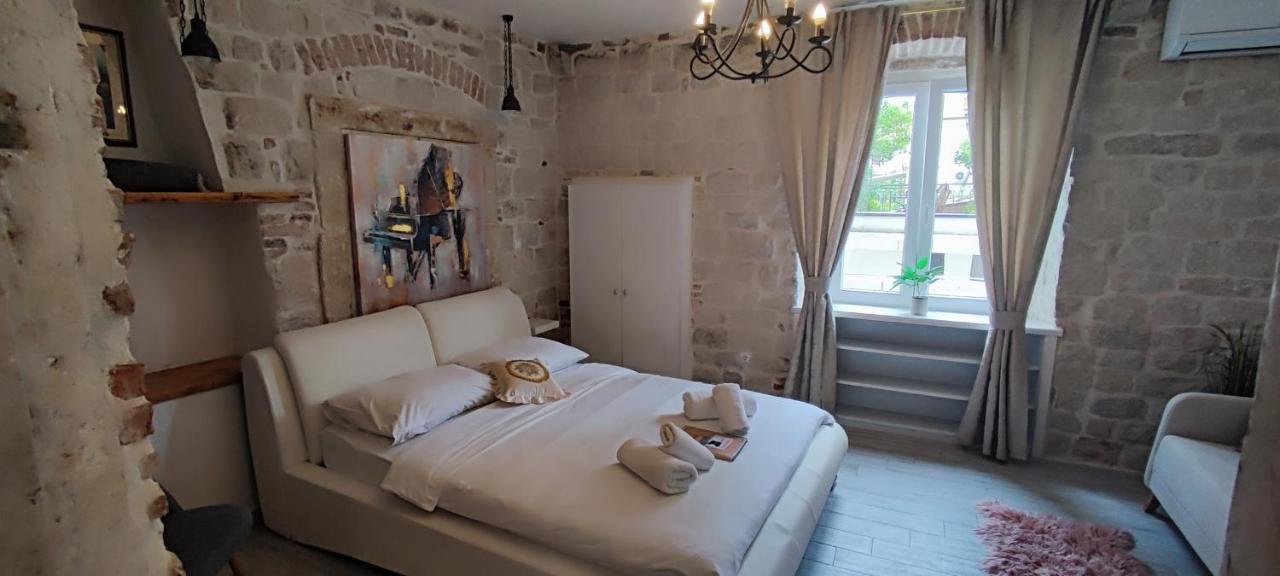 Studios Kadena Trogir - 18Th Century Stone House Екстериор снимка