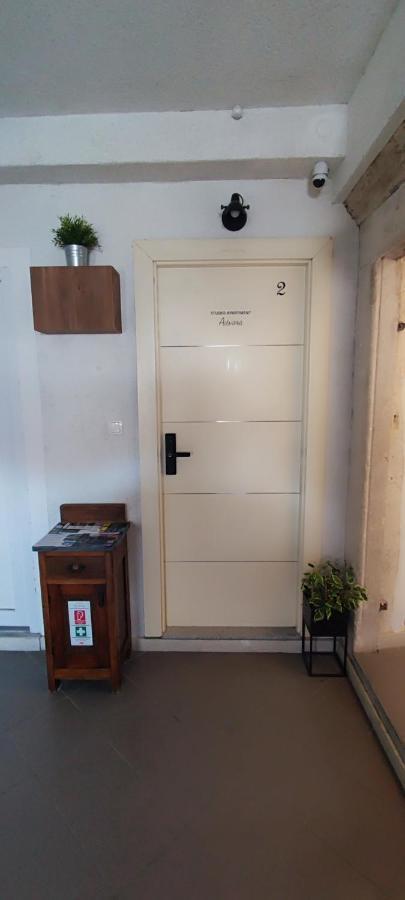 Studios Kadena Trogir - 18Th Century Stone House Екстериор снимка